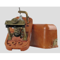 Реле (регулятор) тиску АК-11А ( з електромагнітним гасінням дуги) АК-11А-1У3